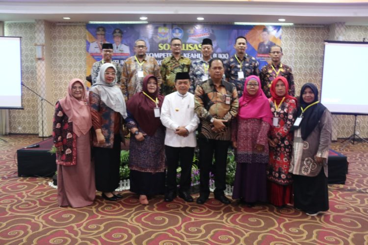 Al Haris Berharap Sosialisasi Uji Kompetisi Kepala Sekolah SMK Tingkatkan Pendidikan Kejuruan. Foto : Diskominfo Provinsi Jambi