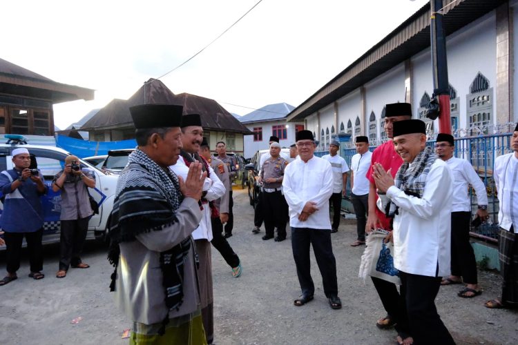 Wagub Sani : Safari Ramadhan Kokohkan Hubungan Masyarakat dengan Pemerintah. Foto : Diskominfo Provinsi Jambi