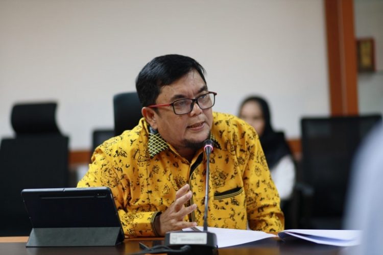 Waspadai Rush Money, Waka DPRD Ivan Wirata Kumpulkan Bank Jambi, OJK, dan BI dalam RDP.Foto:dok.ist