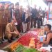 Jelang Ramadan, Wabup Junaidi Mahir Tegaskan Ketersediaan dan Stabilitas Harga di Pasar Sengeti.Foto:dok.ist