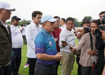 Al Haris Resmi Buka Gubernur Cup di Stadion Swarnabhumi, Dorong Lahirnya Bibit Unggul Sepak Bola Jambi.dok.ist