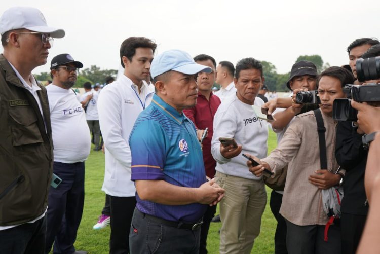 Al Haris Resmi Buka Gubernur Cup di Stadion Swarnabhumi, Dorong Lahirnya Bibit Unggul Sepak Bola Jambi.dok.ist