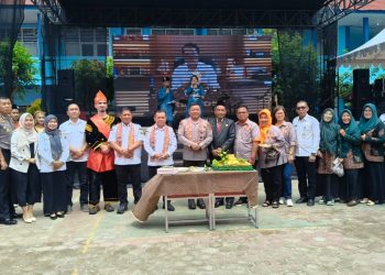 Gubernur Al Haris di HUT SMAN 3 Jambi: Prestasi Akademik Penting, Bahaya Narkoba dan Radikalisme Waspada.dok.ist
