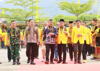 Waka DPRD Ivan Wirata Dorong Penataan Rumah Pimdes, Golkar Kerinci Diminta Tertib Berpapan Nama.Foto:dok.ist