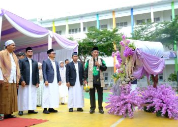 Wagub Abdullah Sani Dorong Lulusan Tahfiz Jadi Generasi Berakhlak dan Berdaya Saing.foto:dok.ist
