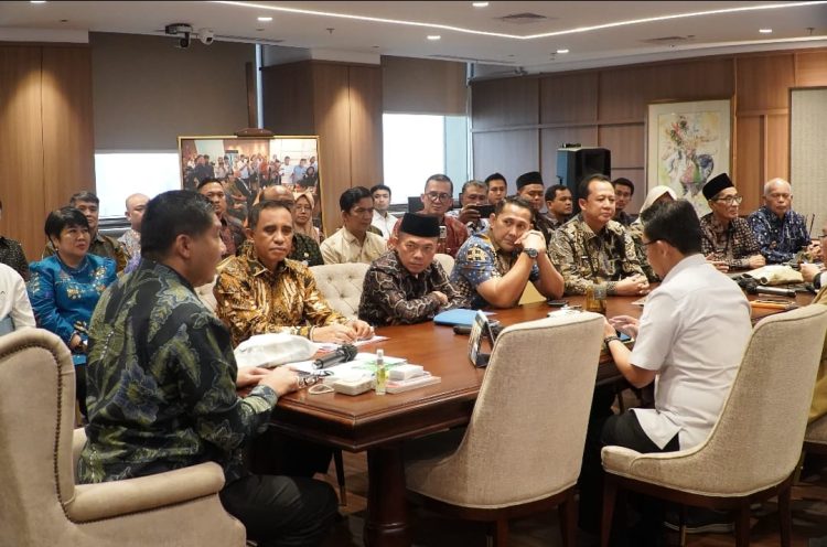 Perjuangkan Hunian Layak untuk Rakyat, Al Haris Bersama Kepala Daerah Jambi Sambangi Menteri PKP.Foto:dok.ist