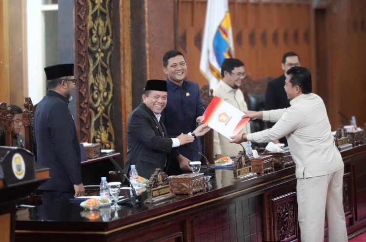 Al Haris Tegaskan Komitmen Pembangunan Jambi melalui Penetapan 4 Ranperda Strategis.dok.ist