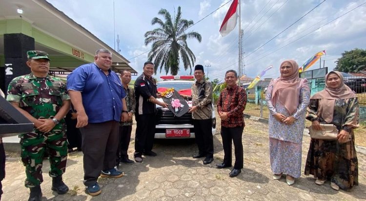 Bupati BBS Dukung Pelayanan Kesehatan, Puskesmas Tanjung Terima Ambulans Baru.Foto:dok.ist