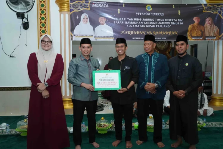Hangat dan Penuh Kebersamaan, Bupati–Wabup Tanjung Jabung Timur Safari Ramadan di Pemusiran.Foto:dok.ist
