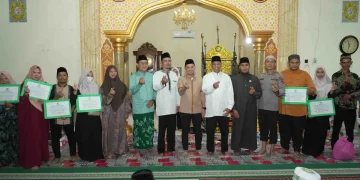 Safari Ramadan Ketiga, Bupati–Wabup Tanjabtim Pererat Silaturahmi di Masjid Nurul Hidayat Sungai Sayang.Foto:dok.ist