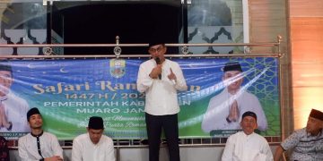 Wabup Junaidi H. Mahir Safari Ramadan di Talang Datar, Ajak Warga Pererat Kebersamaan.Foto:dok.ist
