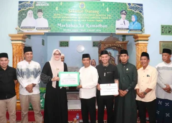 Bupati–Wabup Tanjab Timur Laksanakan Safari Ramadan di Muara Sabak Timur.Foto:dok.ist