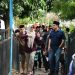 Bupati Dillah Salurkan Bantuan ke Desa Merbau dan Bhakti Idaman, Warga Sambut Antusias.Foto:dok.ist