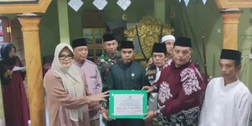 Bangun Solidaritas di Bulan Suci, Bupati Dillah Serukan Kebersamaan Saat Safari Ramadan di Mendahara Ulu.Foto:dok.ist