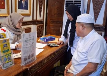Muzakir Salurkan Zakat, Badan Amil Zakat Nasional Apresiasi Komitmen OPD Pemprov Jambi.Foto:dok.ist