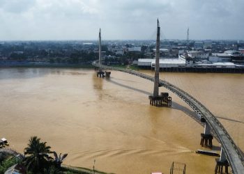 PUTR Jambi Periksa Kelaikan Jembatan Gentala Arasy untuk Antisipasi Kerusakan.Foto:dok.ist